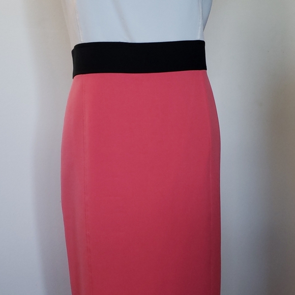 Dress - Picture 2 of 5